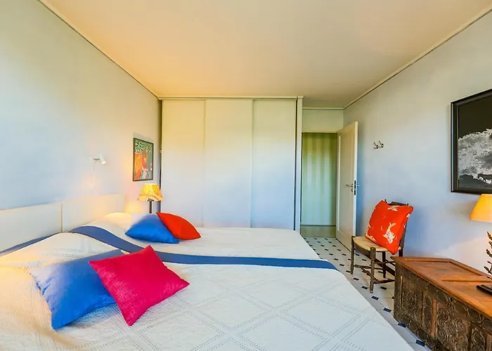 Le Chateau De La Pinede Ap4198 By Riviera Homes Daire